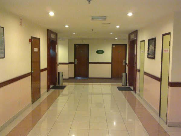 Hotel Caliber กัวลาลัมเปอร์ ภายนอก รูปภาพ