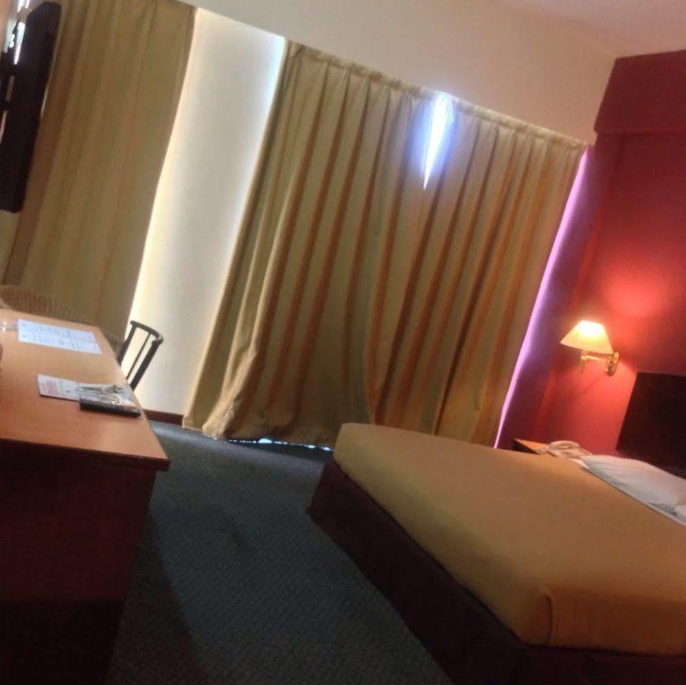 Hotel Caliber กัวลาลัมเปอร์ ภายนอก รูปภาพ